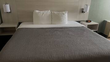 Phòng, 1 giường cỡ king, không hút thuốc (Efficiency) | Bàn