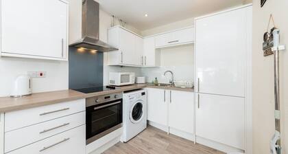 Well Equipped 2Beds in Central Reading