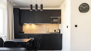 Comfort Apart Daire | Özel küçük mutfak | Buzdolabı, set üstü ocak, tencere seti/tabak/mutfak aletleri