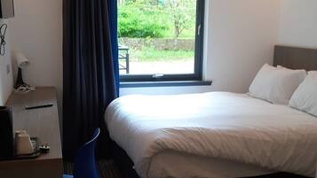 Deluxe-Doppelzimmer, 1Â King-Bett, Nichtraucher, Stadtblick