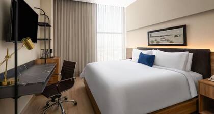 Tryp By Wyndham Ciudad Guzman Uttsa