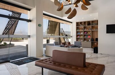 Tryp By Wyndham Ciudad Guzman Uttsa