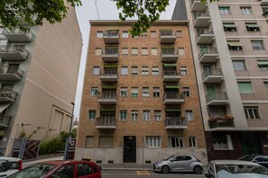 Apartment - Casa Cinema by Wonderful Italy (Turin)