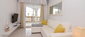 Beautiful apartment 50 meters from the beach