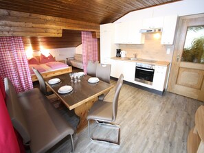 2 bedrooms, WiFi