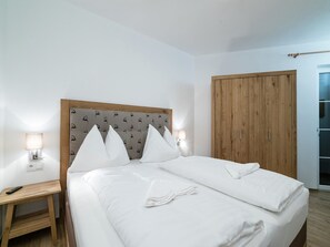 3 bedrooms, WiFi