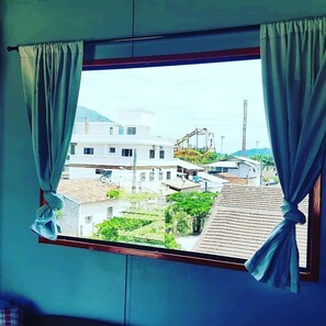 Family Quadruple Room, Patio, Park View | Free WiFi - Pousada três Corações (Penha)