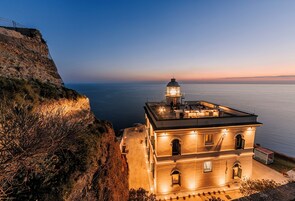 Comfort Double Room, Partial Sea View | Free minibar items, desk, laptop workspace, free WiFi