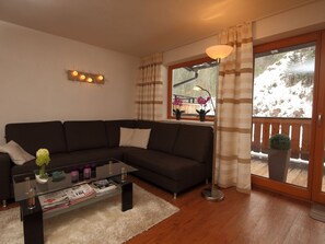 TV, DVD player, stereo