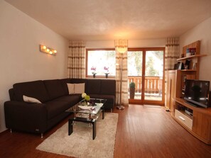 Televisio, DVD-soitin, stereot