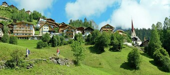 Apartment in See near Ski Slopes