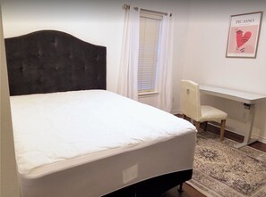 3 quartos, escrivaninha, ferros/tábuas de passar roupa, Wi-Fi