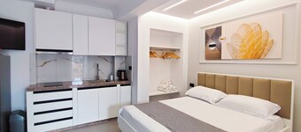 Deluxe Grand Villa
