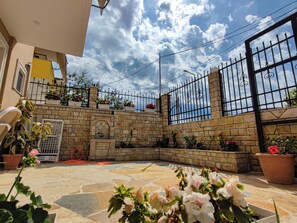 Terrace/patio - Deluxe Grand Villa (Vlorë)