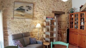 TV, DVD player, books - Cozy vacation home in the Périgord Noir (Castels et Bézenac)