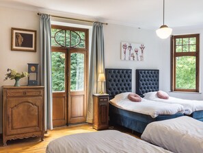 9 soveværelser, Wi-Fi