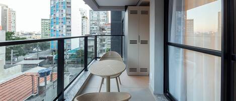 Apto 1 Dorm Casal | Balcony