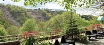 La Roche Riverside Mansion