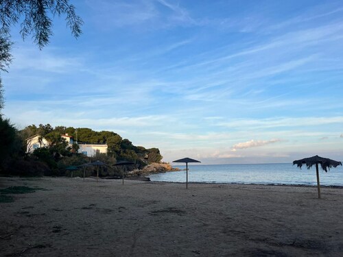 Marikes Beach Apartment