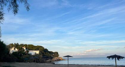 Marikes Beach Apartment