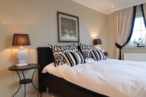 4 bedrooms, free WiFi