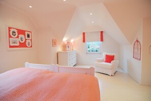 4 bedrooms, free WiFi