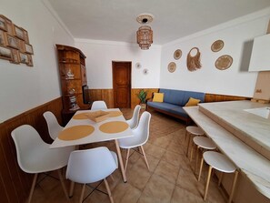 Ruokailu