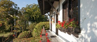 Hillside Bo nær Coo Fall