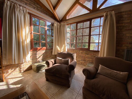 Casa de Montaña en la Patagonia Argentina, ubicacion ideal con vista al lago.