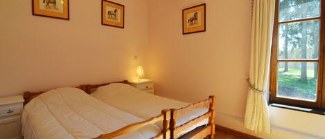 4 bedrooms, WiFi