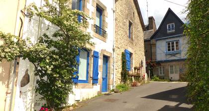 Charming house on the quays of St Goustan