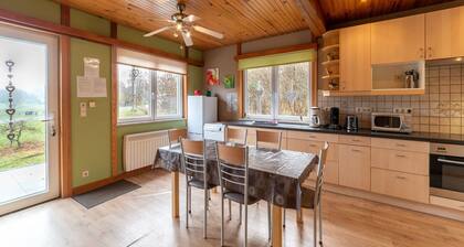Chalet familial confortable Ă ĂrezĂ©e