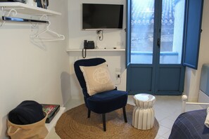 2 bedrooms, WiFi, bed sheets - 'U MUR R'e' Fate (Annunziata)