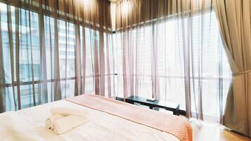 3 bedrooms, iron/ironing board, travel crib, WiFi