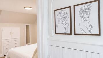 2 chambres, fer et planche à repasser, lit parapluie, Wi-Fi gratuit