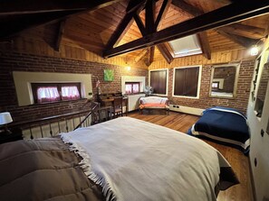 1 bedroom, desk, iron/ironing board, WiFi - Welcome to Cantinùn. Your retreat in the heart of Biella (Biella)