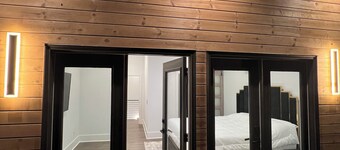 4 miles to ATL Airport… The  Moderni Abeti…awaits. Brand New 3level home. 