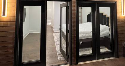 4 miles to ATL Airport… The Moderni Abeti…awaits. Brand New 3level home.