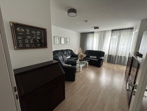 Unclassified image, 5 of 26, button - Helle Wohnung im Ostseebad (Boltenhagen)