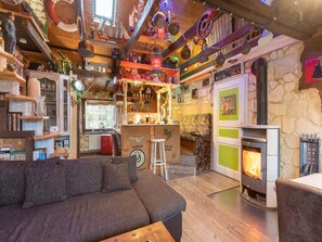 Fernseher, Kamin