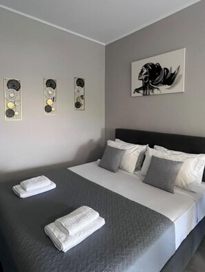 Strykjärn/strykbräda, gratis wi-fi och sängkläder