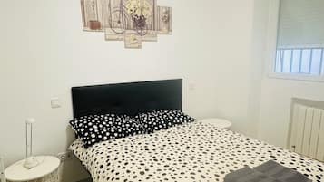 8 dormitorios, tabla de planchar con plancha, wifi y ropa de cama