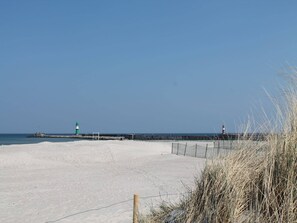 Nær stranden