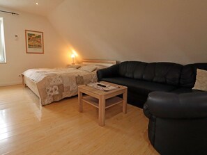 1 bedroom, WiFi
