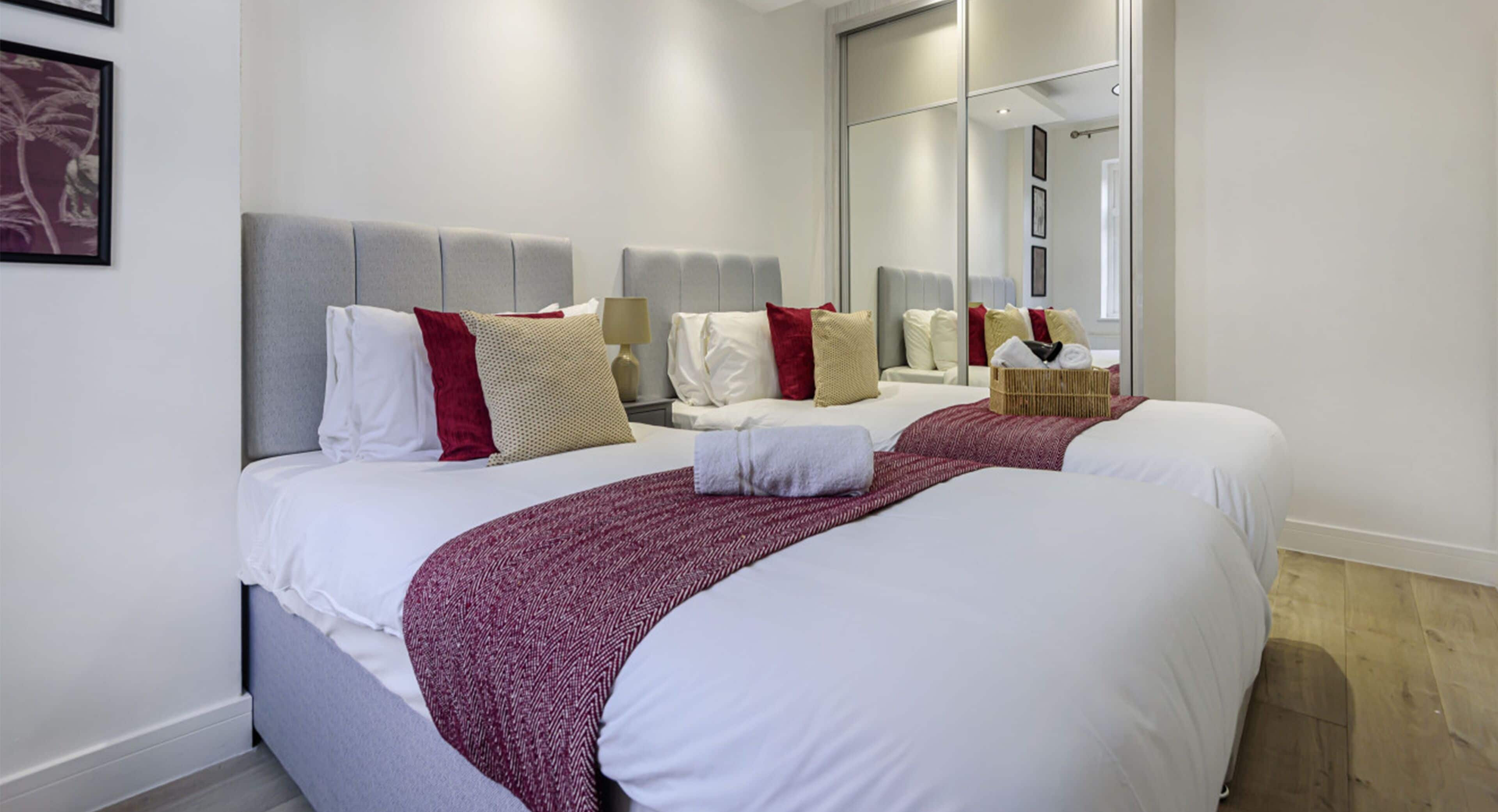 Economy Apartment, 1 Bedroom, Private Bathroom | 1 bedroom, iron/ironing board, free WiFi, bed sheets