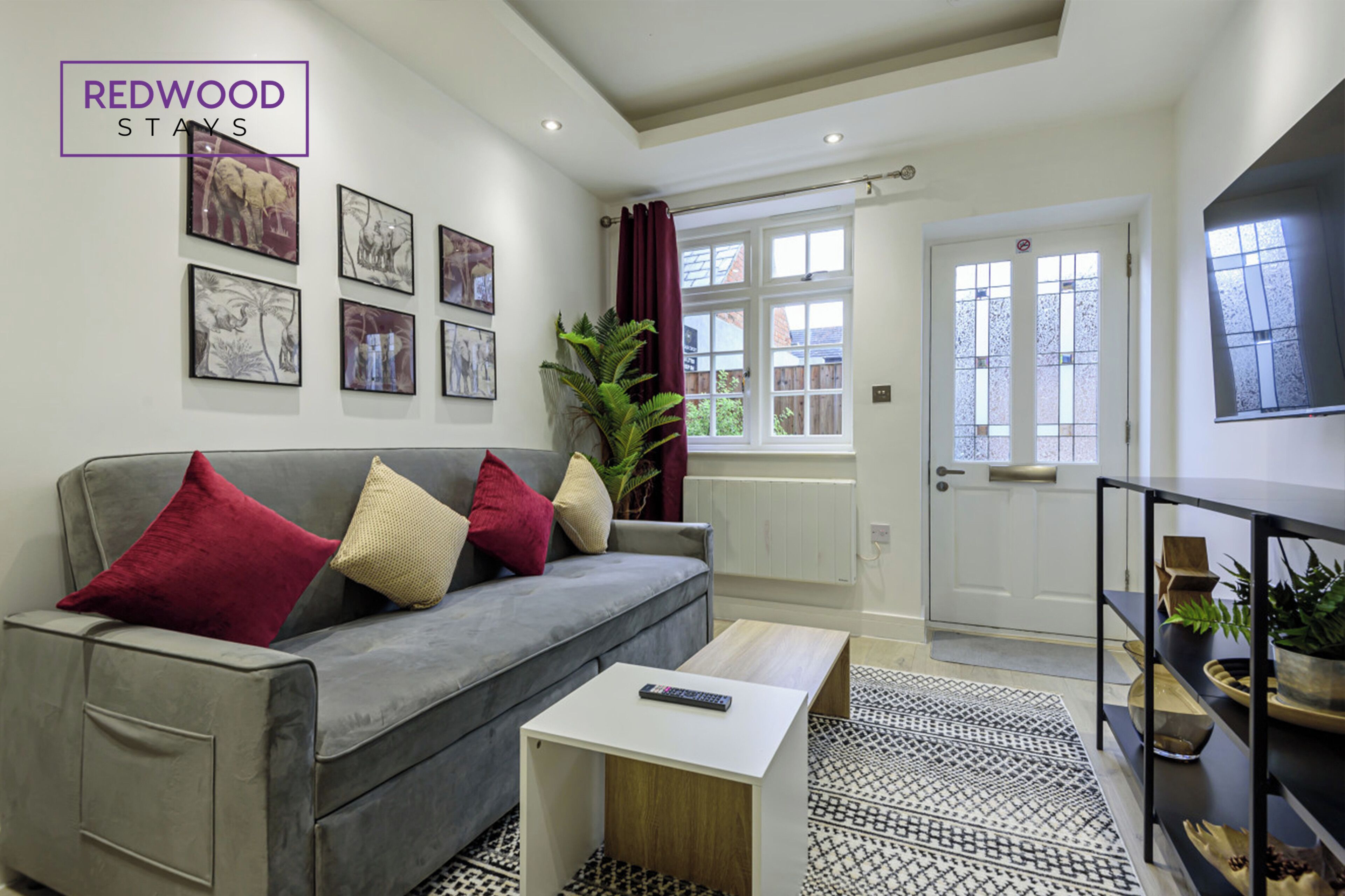 Economy Apartment, 1 Bedroom, Private Bathroom | Living area | 50-inch Smart TV with digital channels, Netflix, streaming services