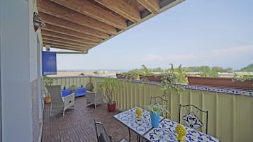 Apartment | Balkon