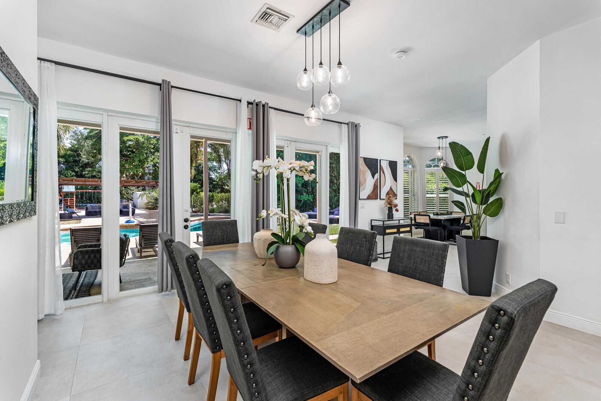 Biệt thự (Multiple Bedrooms) | Nội thất