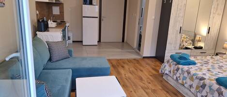 Bàn ủi/dụng cụ ủi quần áo, truy cập Internet không dây miễn phí