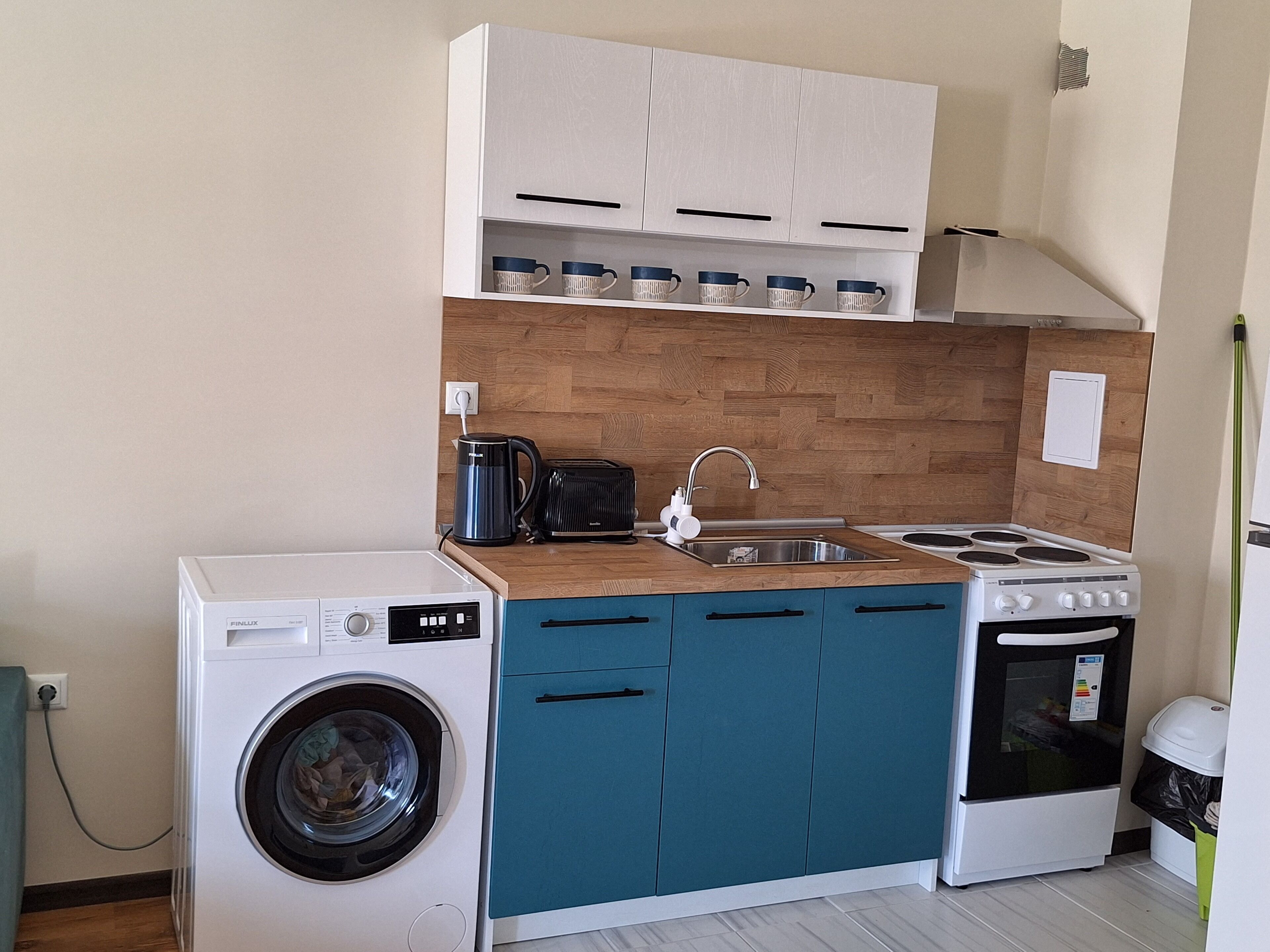 Monolocale | Cucina privata | Frigorifero, microonde, forno, piano cottura